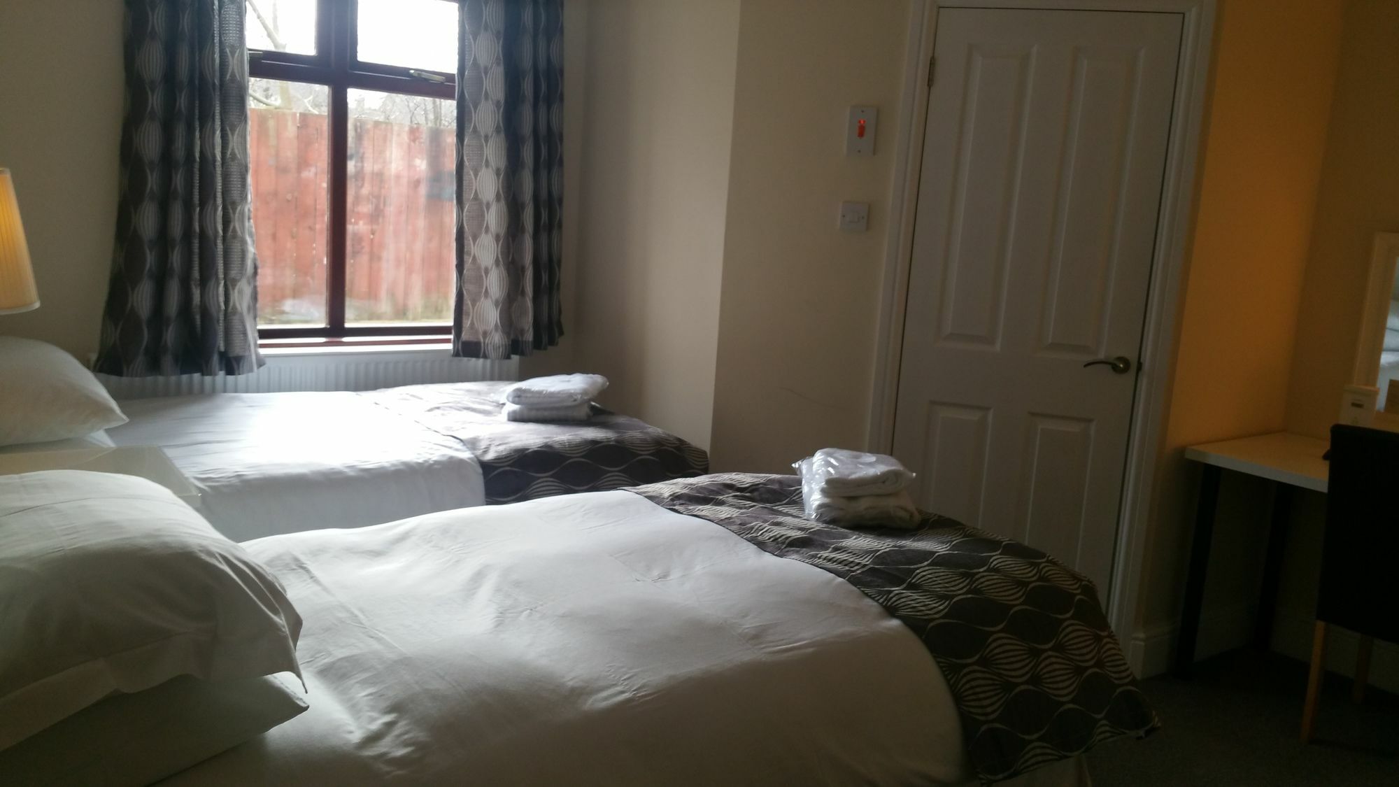 Redroofs Hotel Stockton-on-Tees Bagian luar foto